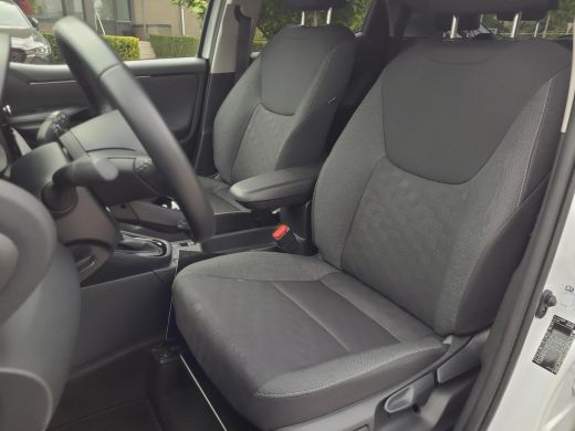 Toyota Yaris 1.5 Hybrid 115 First Edition | Apple CarPlay | Navigatie | Rijklaarprijs incl. garantie | ActivLease financial lease