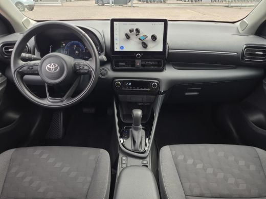 Toyota Yaris 1.5 Hybrid 115 First Edition | Apple CarPlay | Navigatie | Rijklaarprijs incl. garantie | ActivLease financial lease