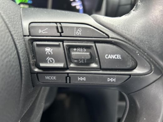 Toyota Yaris Cross 1.5 Hybrid First Edition ActivLease financial lease