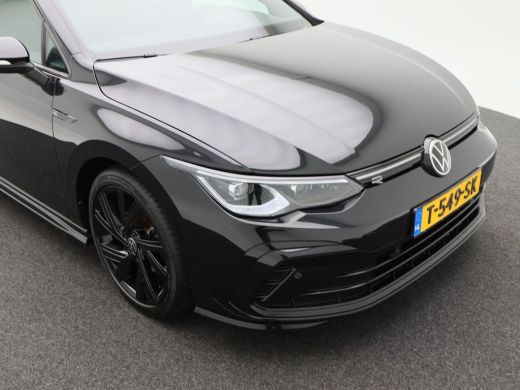 Volkswagen Golf 1.5 eTSi 150 Pk Automaat R-Line Business | Full LED | Panoramadak | Black Style | 18 Inch | Camer... ActivLease financial lease