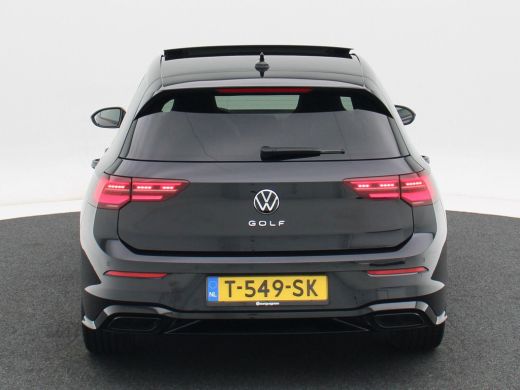 Volkswagen Golf 1.5 eTSi 150 Pk Automaat R-Line Business | Full LED | Panoramadak | Black Style | 18 Inch | Camer... ActivLease financial lease