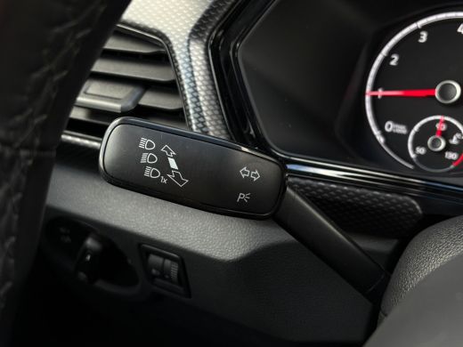 Volkswagen T-Cross 1.0 TSI 95 pk Life | Apple carplay | Parkeersensoren | Cruise control adaptief | ActivLease financial lease