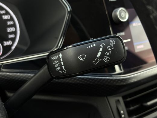 Volkswagen T-Cross 1.0 TSI 95 pk Life | Apple carplay | Parkeersensoren | Cruise control adaptief | ActivLease financial lease