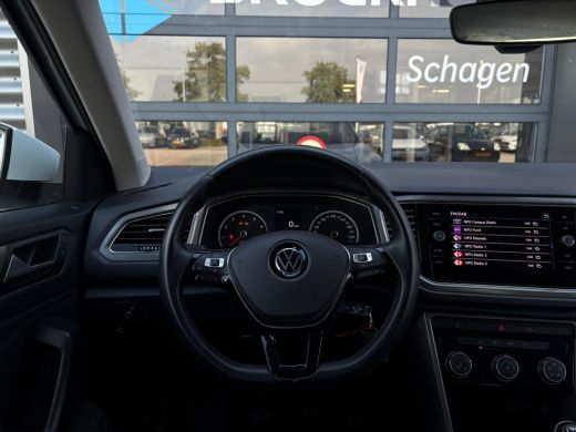 Volkswagen T-Roc 1.0 TSI 110 pk Style | Achteruitrijcamera | Cruise control adaptief | Navigatie | ActivLease financial lease