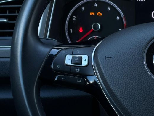 Volkswagen T-Roc 1.0 TSI 110 pk Style | Achteruitrijcamera | Cruise control adaptief | Navigatie | ActivLease financial lease