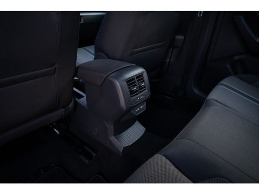 Volkswagen T-Roc 1.5 TSI Style | Apple Carplay/Android Auto|telefoonintegratie premium | Cruise control adaptief |... ActivLease financial lease