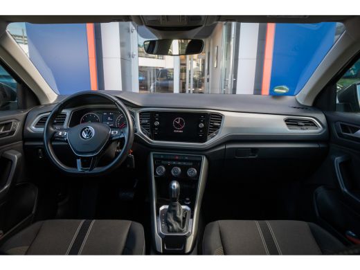 Volkswagen T-Roc 1.5 TSI Style | Apple Carplay/Android Auto|telefoonintegratie premium | Cruise control adaptief |... ActivLease financial lease