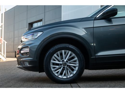 Volkswagen T-Roc 1.5 TSI Style | Apple Carplay/Android Auto|telefoonintegratie premium | Cruise control adaptief |... ActivLease financial lease
