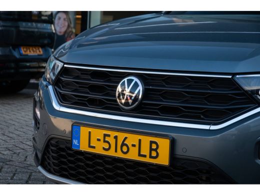 Volkswagen T-Roc 1.5 TSI Style | Apple Carplay/Android Auto|telefoonintegratie premium | Cruise control adaptief |... ActivLease financial lease