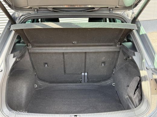 Volkswagen Tiguan 1.5 TSI R-Line BTW EXPORTPRIJS! ActivLease financial lease