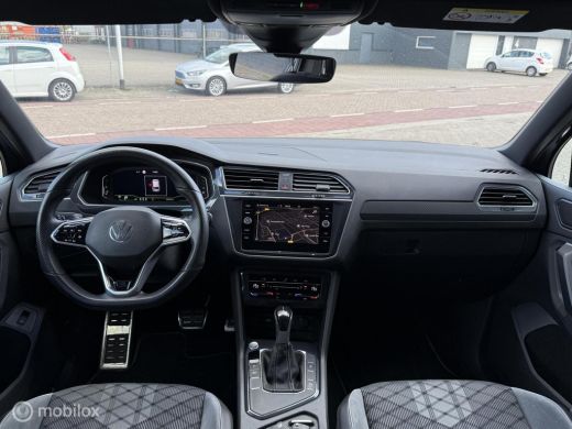 Volkswagen Tiguan 1.5 TSI R-Line BTW EXPORTPRIJS! ActivLease financial lease