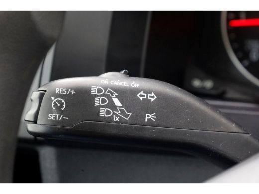 Volkswagen Transporter T6 2.0 TDI 102pk E6 Lang Koelwagen Airco/Navi/Achterklep 08-2017 ActivLease financial lease