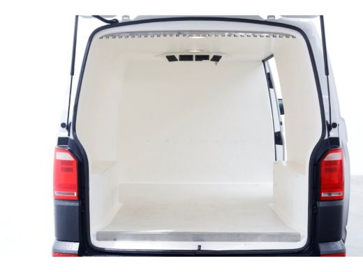 Volkswagen Transporter T6 2.0 TDI 102pk E6 Lang Koelwagen Airco/Navi/Achterklep 08-2017 ActivLease financial lease