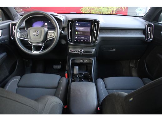Volvo  C40 Single Motor Core 69 kWh | Panoramadak | Stuur- en stoelverwarming | 19" Velgen ActivLease financial lease