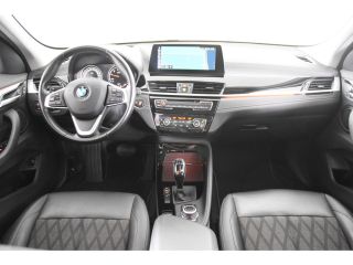 BMW X1 sDrive18i X Line *1ste Eigenaar*Leer*Standkachel*HUD*