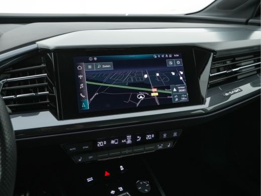 Audi Q4 e-tron 40 S edition 77 kWh [ 3-Fase ] (INCL-BTW) *HEAT-PUMP | LEATHER-FABRIC | MATRIX-LED | ADAPTIVE-CRU... ActivLease financial lease
