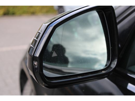 BMW 1 Serie 120 M Sport Automaat / Sportstoelen / M Adaptief onderstel / Comfort Access / Head-Up / Harman-Ka... ActivLease financial lease