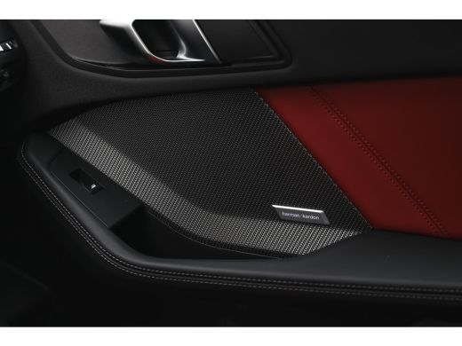 BMW 2 Serie M235 xDrive High Executive M Sport Automaat / Panoramadak / M Sportstoelen / M Adaptief onderstel... ActivLease financial lease