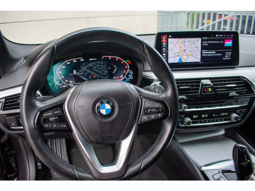 BMW 5 Serie Touring 530e Business Edition Plus -Luxury Line-Trekhaak-Leder- ActivLease financial lease