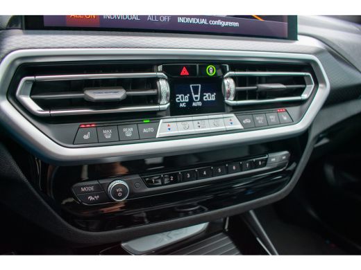 BMW X3 xDrive30e High Executive M-Sport -Pano-Laser LED-Head up-Keyless-20"-Trekhaak- ActivLease financial lease