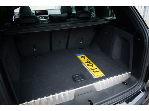 BMW X3 xDrive30e High Executive M-Sport -Pano-Laser LED-Head up-Keyless-20"-Trekhaak- ActivLease financial lease