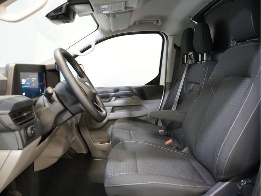 Ford E-Transit Custom 320 L1H1 65 kWh 136PK | VERWACHT | Elektrisch | 3 Persoons | LED | Camera ActivLease financial lease