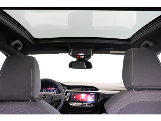 Opel Corsa 1.2 GS Line 130 | Navi | Camera | Panoramadak | Verw. Stoelen | Stuurverwarming | Cruise control ... ActivLease financial lease
