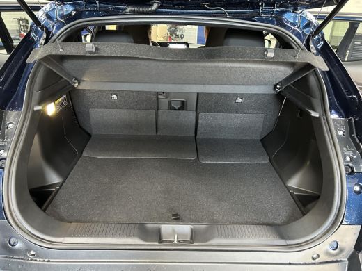 Suzuki e Vitara Select **NU TE BESTELLEN VANAF €31.995** ActivLease financial lease