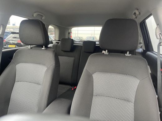 Suzuki Vitara 1.4 Boosterjet Select Smart Hybrid Trekhaak | Apple CarPlay & Android Auto | All seasonbanden | S... ActivLease financial lease