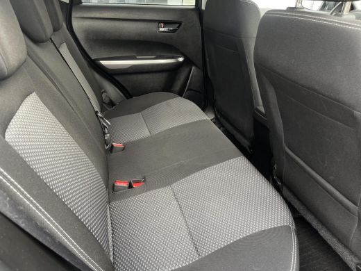 Suzuki Vitara 1.4 Boosterjet Select Smart Hybrid Trekhaak | Apple CarPlay & Android Auto | All seasonbanden | S... ActivLease financial lease