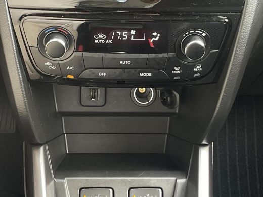 Suzuki Vitara 1.4 Boosterjet Select Smart Hybrid Trekhaak | Apple CarPlay & Android Auto | All seasonbanden | S... ActivLease financial lease