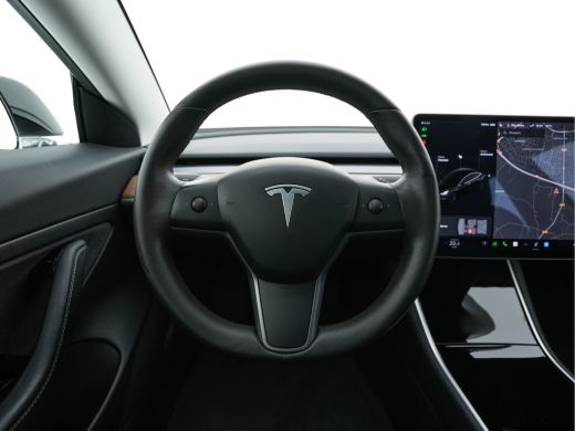 Tesla Model 3 Standard RWD Plus 60 kWh [ 3-Fase ] {SOH-84%} (INCL-BTW) Aut. *PANO | AUTO-PILOT | LUXURY-LEATHER... ActivLease financial lease