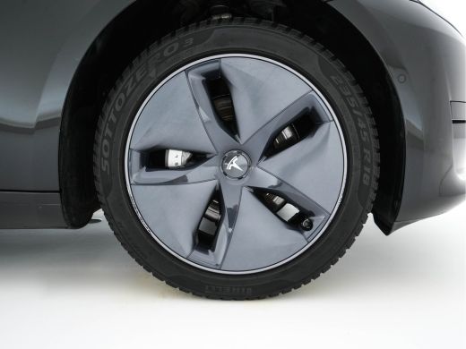 Tesla Model 3 Standard RWD Plus 60 kWh [ 3-Fase ] {SOH-84%} (INCL-BTW) Aut. *PANO | AUTO-PILOT | LUXURY-LEATHER... ActivLease financial lease