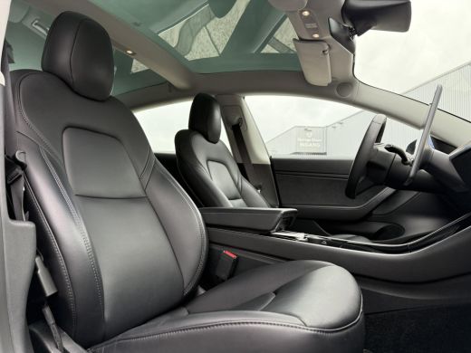 Tesla Model 3 Range Plus | Autopilot | Panorama | Leder | ActivLease financial lease