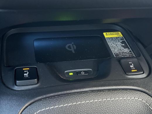 Toyota Corolla Touring Sports 1.8 Hybrid Dynamic | Navigatie | Keyless entry | Stoelverwarming | 17 inch LM-velgen | ActivLease financial lease