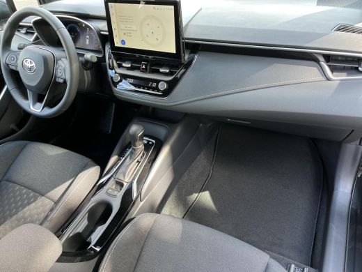 Toyota Corolla Touring Sports Hybrid 140 Active | Night sky black metallic | Demonstratie auto | ActivLease financial lease
