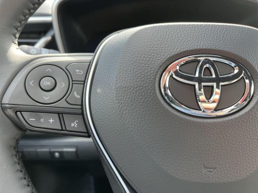 Toyota Corolla Touring Sports Hybrid 140 Active | Night sky black metallic | Demonstratie auto | ActivLease financial lease