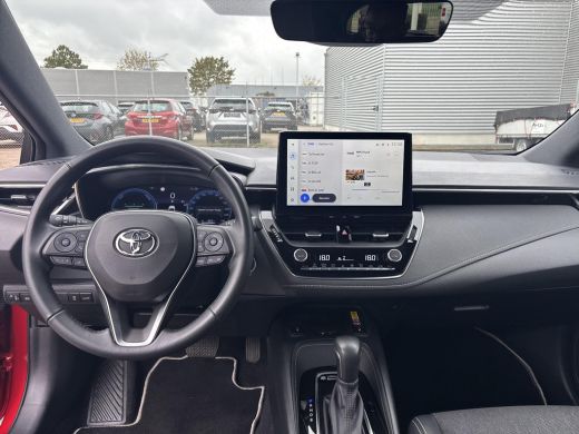 Toyota Corolla Touring Sports Hybrid 140 Dynamic ActivLease financial lease