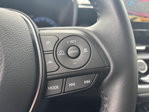 Toyota Corolla Touring Sports Hybrid 140 Dynamic ActivLease financial lease