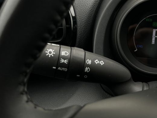 Toyota Yaris 1.5 Hybrid Team D | Navi | Carplay | Keyless | Camera ActivLease financial lease