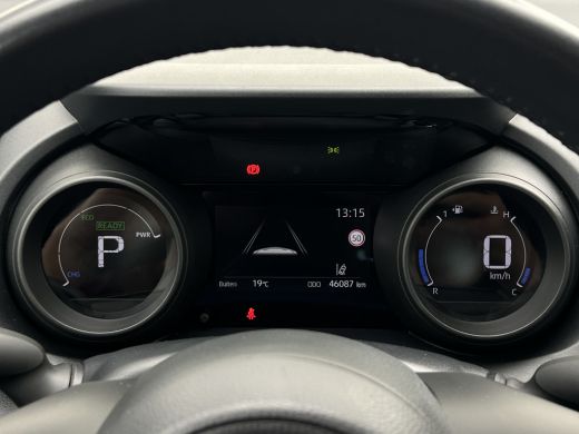 Toyota Yaris 1.5 Hybrid Team D | Navi | Carplay | Keyless | Camera ActivLease financial lease