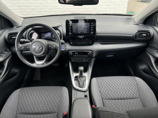 Toyota Yaris 1.5 Hybrid Team D | Navi | Carplay | Keyless | Camera ActivLease financial lease