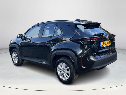 Toyota Yaris Cross 1.5 Hybrid 115 Active | Night sky black metallic | Demonstratie auto | ActivLease financial lease