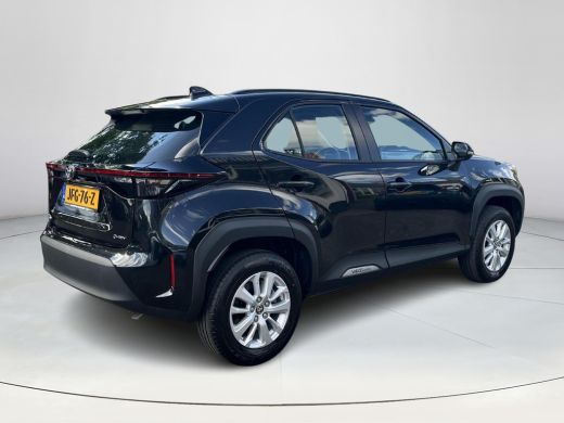 Toyota Yaris Cross 1.5 Hybrid 115 Active | Night sky black metallic | Demonstratie auto | ActivLease financial lease
