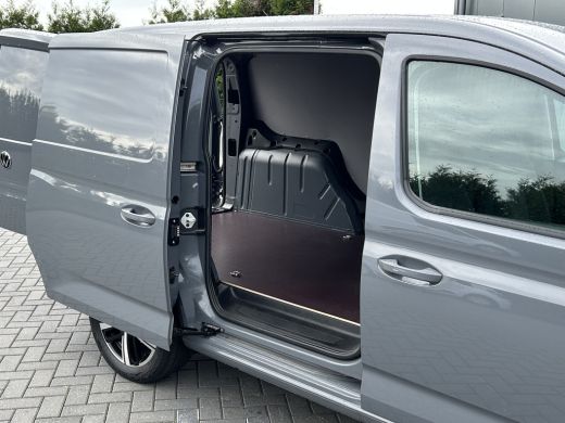Volkswagen Caddy 2.0 TDI 102 PK MAXI EXCLUSIVE / L2H1 / VIRTUAL / LED / 62.970 KM !! / AIRCO / CRUISE / NAVI / CAM... ActivLease financial lease