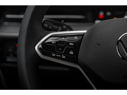 Volkswagen ID.7 Pro Limited Edition 77 kWh | Extra getint glas | Grootlichtassistent | Hemelbekleding donker ActivLease financial lease