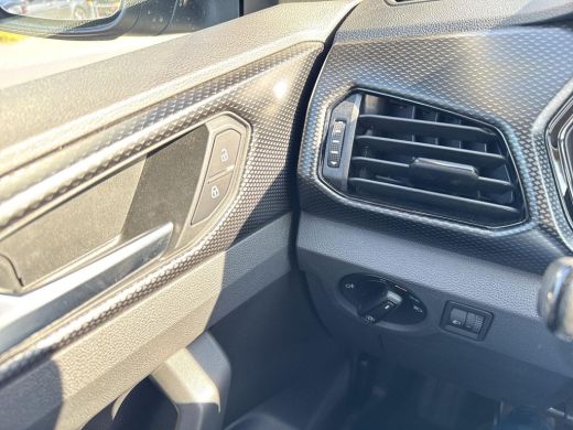 Volkswagen T-Cross 1.0 TSI Life Edition | 115Pk | A.camera | Navi | ACC | Clima | ActivLease financial lease