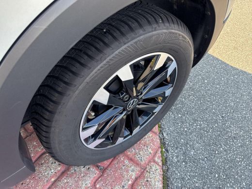 Volkswagen T-Cross 1.0 TSI Life Edition | 115Pk | A.camera | Navi | ACC | Clima | ActivLease financial lease