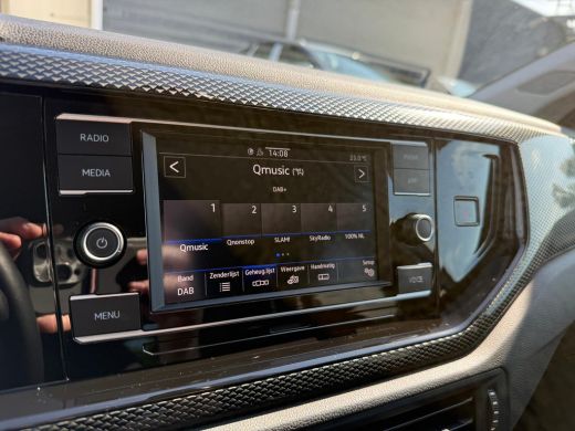 Volkswagen Taigo 1.0 TSI Life | Achteruitrijcamera | Airco | Buitenspiegels elektrisch verstel- en verwarmbaar ActivLease financial lease