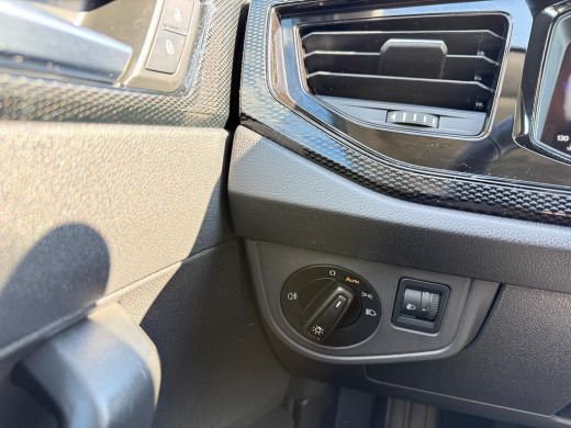 Volkswagen Taigo 1.0 TSI Life | Achteruitrijcamera | Airco | Buitenspiegels elektrisch verstel- en verwarmbaar ActivLease financial lease